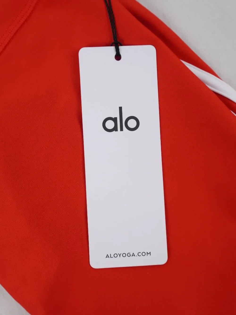 ALO Yoga measurements approx